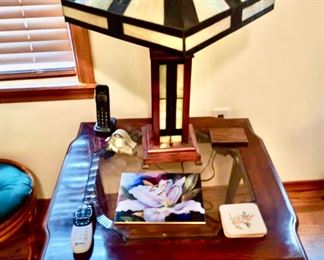 Tiffany Style Table Lamp