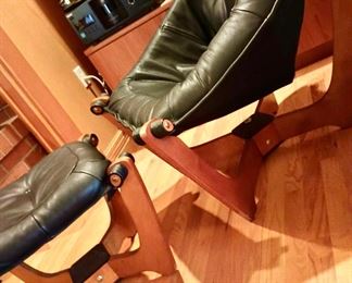Black Luna Chair & Ottoman