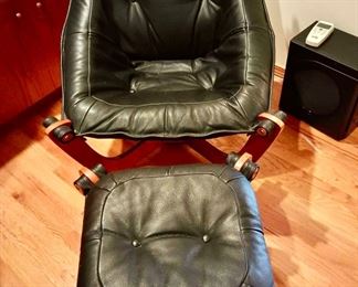 Black Luna Chair & Ottoman