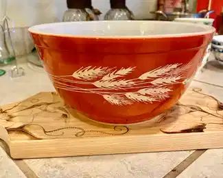 Pyrex Autumn Harvest Wheat - 1.5 Quart Mixing Bowl