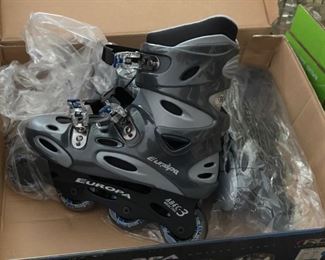 Unused roller blades - size 10