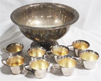 38 - 9 pc. Silver Plated Punch Bowl Set Bowl: 13" x 7.5" Cups: 2.5" tall
