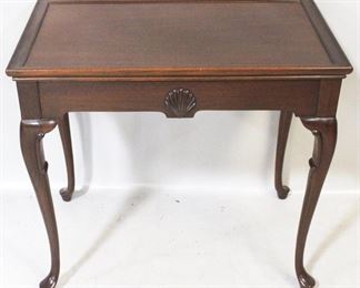 150 - Queen Anne Tea Table w/ Draw Leaves 28" x 18" x 25" Mahogany
