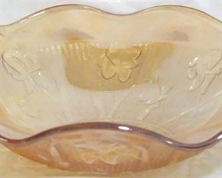 537 - Jeanette Iris & Herringbone ruffled 12" bowl
