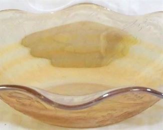 538 - Jeanette ruffled bowl - 2.5 x 10.5
