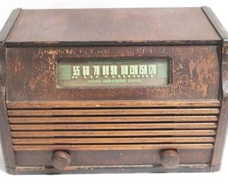897 - Vintage Air King Radio, 14" x 8" x 8.5"
