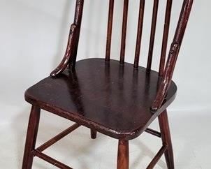 2377 - Vintage child's chair - 28 x 13 x 13
