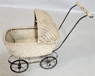 2383 - Vintage wicker doll stroller 21 x 11 x 26
