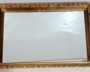 2397 - Vintage mirror in gold frame - 29 x 40.5
