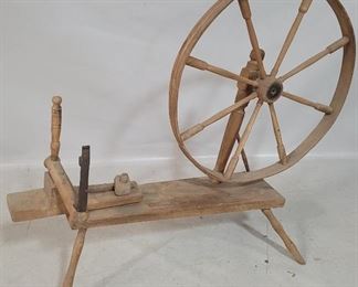 2452 - Vintage Spinning Wheel, 39" x 44" x 15"
