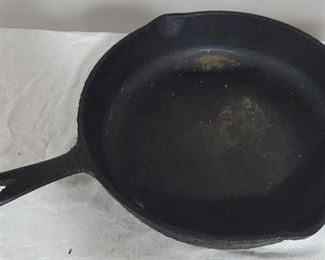 2465 - No. 8 Cast Iron Skillet, 15" x 11.5"
