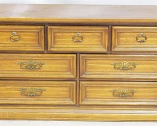 2545 - 7 Drawer Dresser 31" x 58" x 20"
