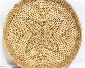 2568 - Woven sweetgrass 15.5" tray, 1.5" deep
