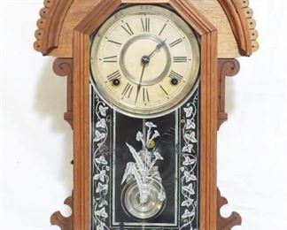 2573 - Vintage Victorian Mantle Clock, 18" x 13.5" x 5.5" with key & pendulum
