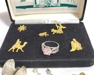3005 - Lot of Assorted Jewelry & Pins
