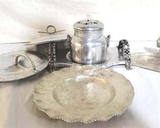 3256 - Lot of Assorted Aluminum Serving Items
