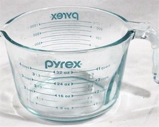 4014 - Rare Blue Letter Pyrex 1 Quart/32 oz. Measurer 8" x 4"
