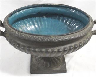 4083 - Ceramic Compote Planter 13" x 8" x 7.5"
