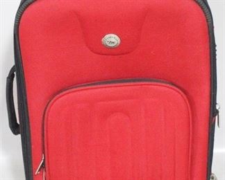 4106 - Travelman Suitcase 15" x 22" x 8"
