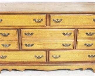 4124 - United Dresser (As is/Damage on Drawer) 19" x 56" x 33"
