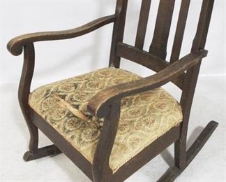 4163 - Vintage Rocking Chair 23" x 30" x 36"

