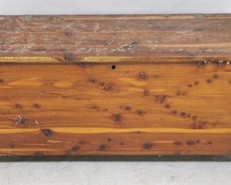 4173 - Lane Cedar Chest - 21.5 x 49 x 18.5
