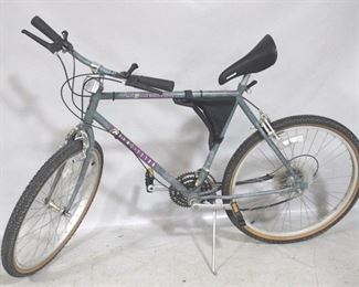 4188 - Huffey Grand Teton Mountain Bike - 18 speed
