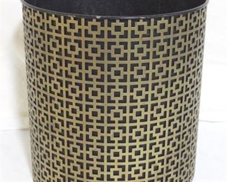 4219 - Vintage Trashcan - 10.5 x 11.5
