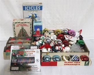 4223 - Lot of Assorted Christmas Ornaments & more
