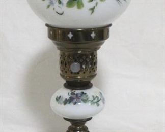 4225 - Lamp - 15.25" tall
