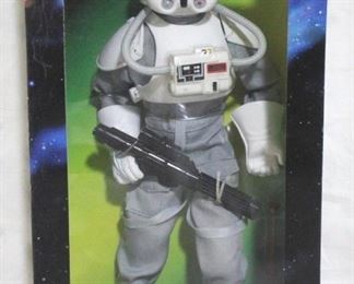 4255 - '97 Kenner Star Wars AT-AT Driver Figure in box
