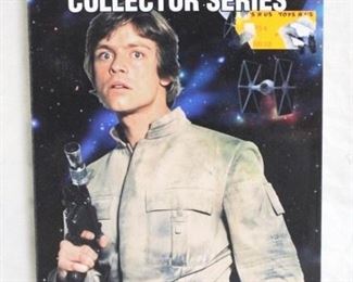 4261 - '96 Kenner Star Wars Luke Skywalker Figure in box
