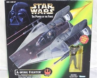4264 - '97 Kenner Star Wars A-Wing Fighter in box
