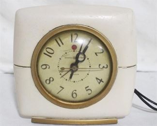 4301 - General Electric Vintage Alarm Clock - 6 x 6
