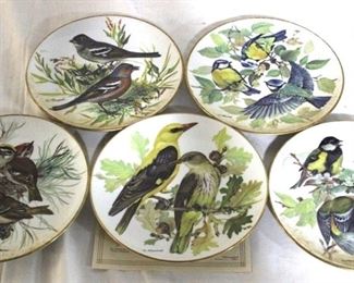 4309 - "Birds" Collector Plates - 5 plates - 7.75" round
