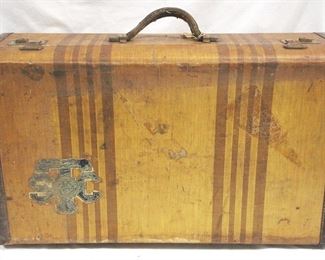 4370 - Vintage Suitcase 26" x 8" x 16"
