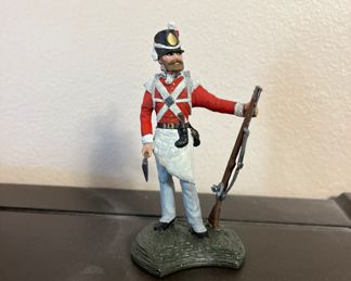 Cast Civil War soldiers