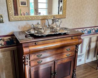 Beautiful Buffet, large, gold, framed mirror