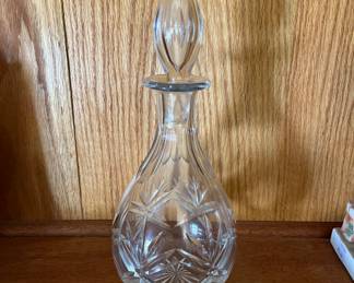 Crystal wine decanter