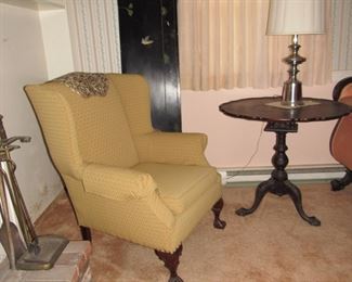 Chinoiserie Room divider. Mahogany Tilt Top