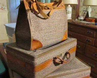 Hartman " belting leather with tweed" Luggage