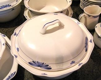 Noritake Dutch Tile Blue & White Japan Gala Cuisine Dishes