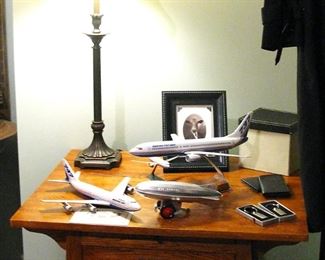 Amish Oak Side Table