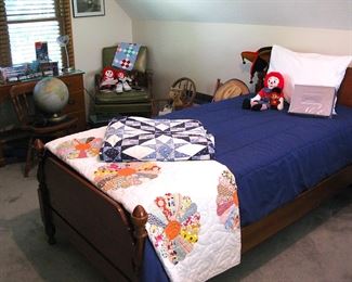 Solid Mahogany Wood Twin Bed