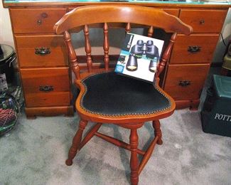7 Drawer Desk / Vintage Leather Seat Chair