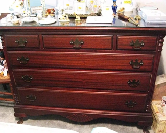 Mahogany 6 Drawer Chest Dresser