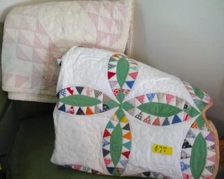 Machine and Handmade Quilts