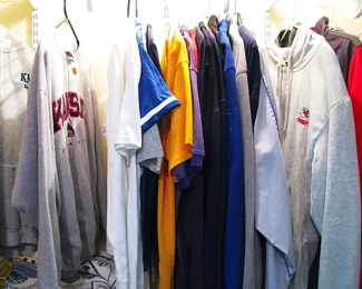 Men's / Women's Team Apparel