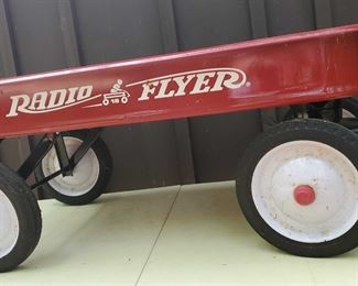 Radio Flyer Red Wagon
