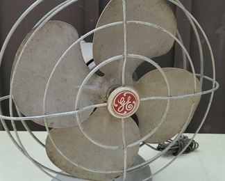 Vintage Metal General Electric Oscilating Fan
